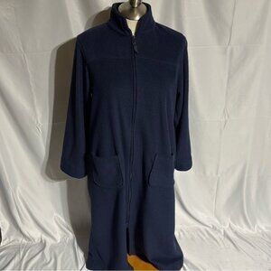 L.L.Bean women’s fleece winter zip up robe size large petite.
